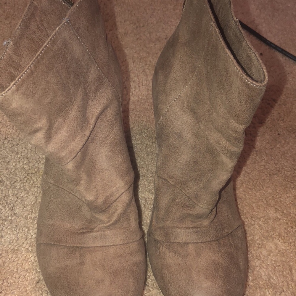 Ankle boots